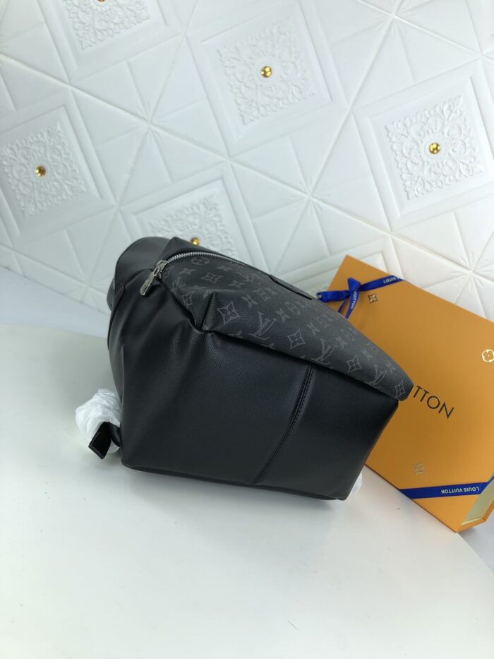 Alternative view of LOUIS VUITTON DISCOVERY BACKPACK PM BLACK 40CM M30230