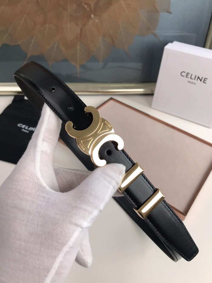 Alternative view of CELINE SMALL TRIOMPHE BLACK BELT IN NATUTAL CALFSKIN GOLD METAL
