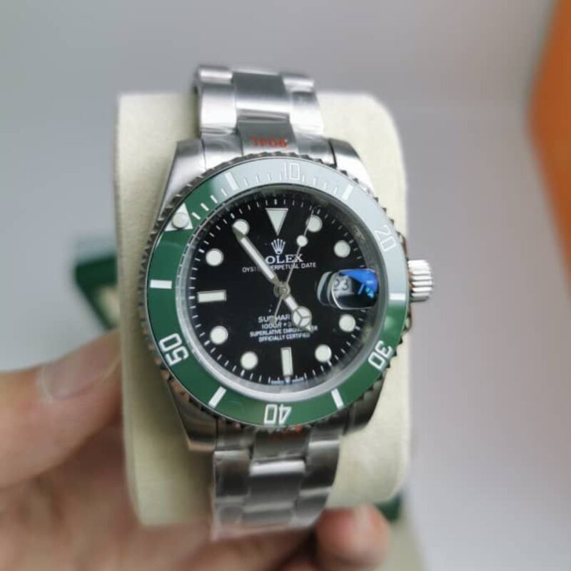 Alternative view of ROLEX SUBMARINER DATE GREEN OYSTERSTEEL 41MM 126610LV 0002