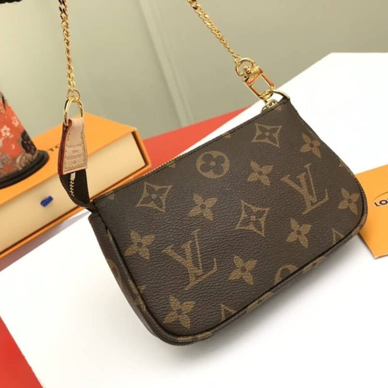 Alternative view of Louis Vuitton Pochette Accessoires Monogram 17Cm With Chain M58009