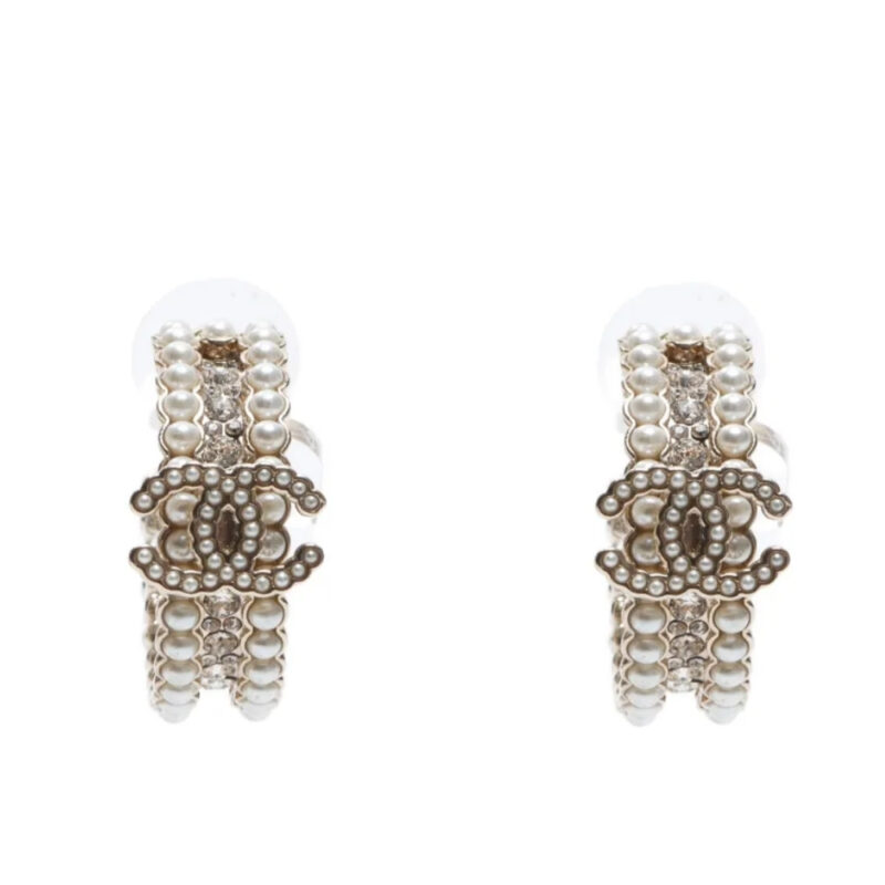 CHANEL EARRINGS METAL DIAMANTES AND GLASS PEARLS GOLD CRYSTAL WHITE AB7146 B06732 NF453