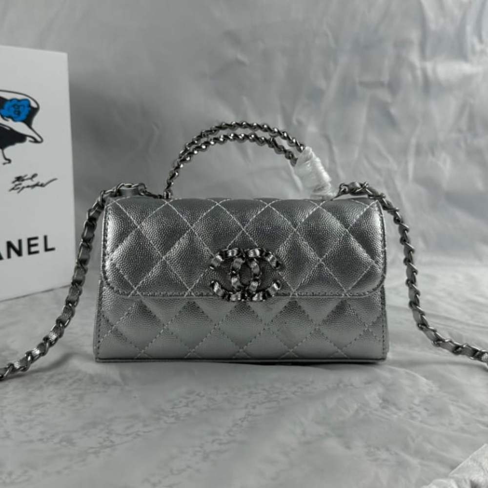 Chanel 23P Clutch With Chain Bag Grained Leather Silver 18cm - Image 2