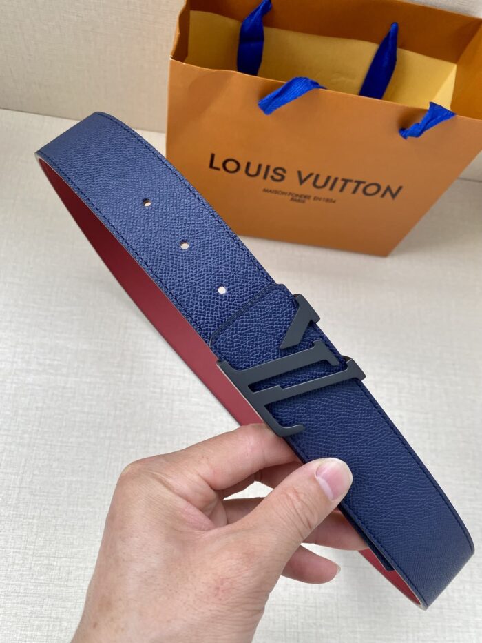 Alternative view of LOUIS VUITTON INITIALES BELT IN BLUE 4CM