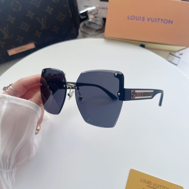Alternative view of Louis Vuitton Rimless Gradient Black Sunglasses