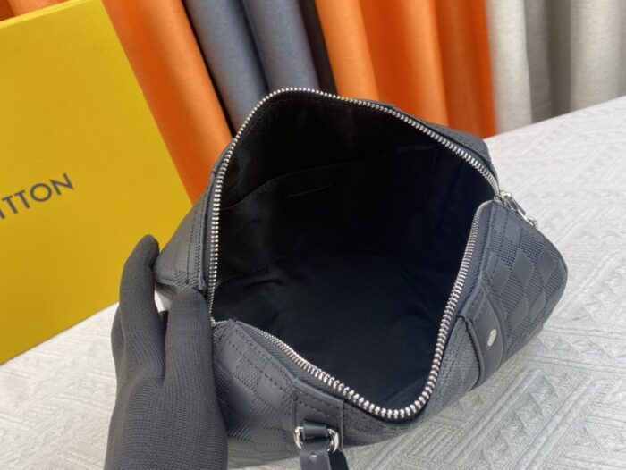 Alternative view of LOUIS VUITTON CITY KEEPALL BLACK GRAPHITE 27CM N40452