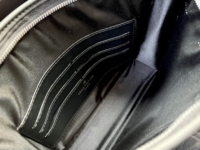 Alternative view of LOUIS VUITTON DISCOVERY POCHETTE DAMIER GRAPHITE GIANT CLUTCH 27CM N60412