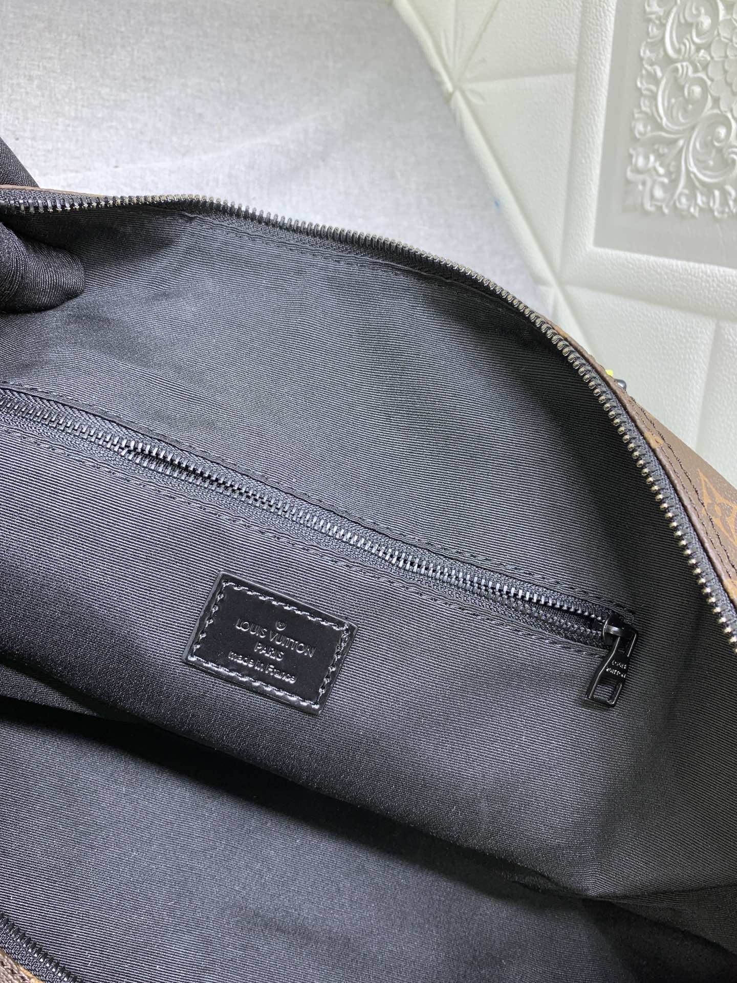 LOUIS VUITTON KEEPALL BANDOULIÈRE 50 BROWN AND PINK MACASSAR CANVAS M45866 - Image 4