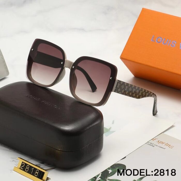 Alternative view of LOUIS VUITTON GRADIENT BROWN SQUARE SUNGLASSES