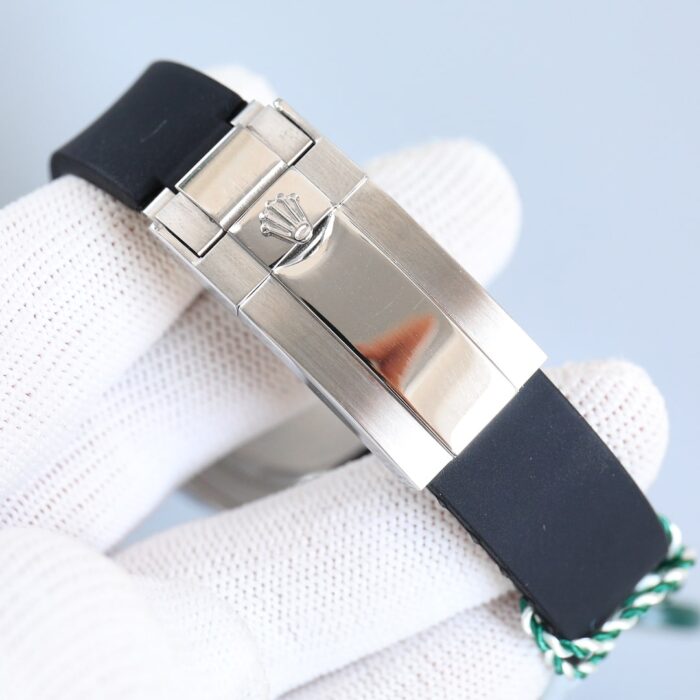 Alternative view of ROLEX COSMOGRAPH DAYTONA MICKEY MOUSE WHITE DIAL 40MM 116519LN 0027