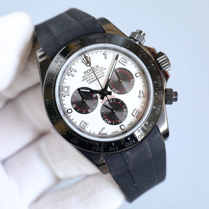 Alternative view of ROLEX COSMOGRAPH DAYTONA PANDA WHITE DIAL 40MM 116519