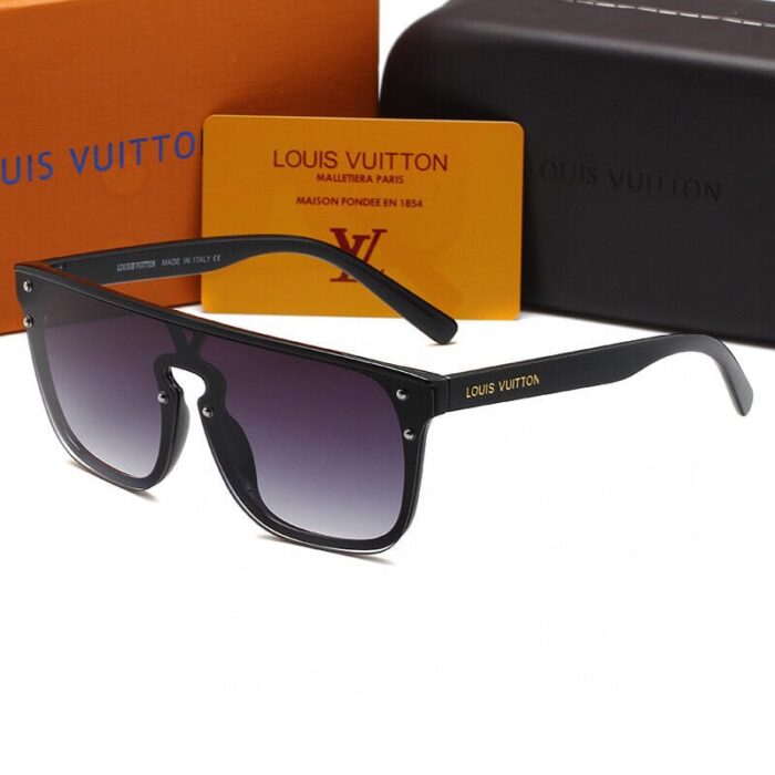Alternative view of LOUIS VUITTON WAIMEA SONNENstrongRILLE strongLACK AND PURPLE SUNGLASSES