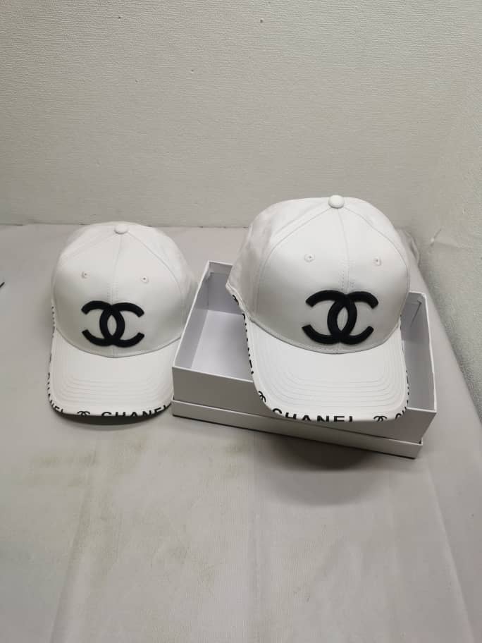 Alternative view of CHANEL CC COTTON BASEBALL CAP WHITE