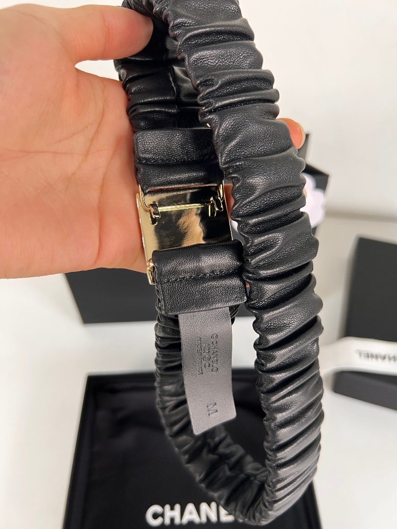 CHANEL BETL WITH GOLD CC LOGO 30MM - Image 2