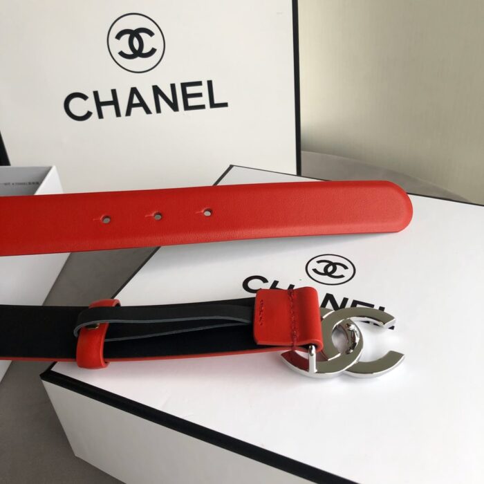 Alternative view of CHANEL LEATHER BELT WITH CC PEARL AND SILVER TONE METAL RED 3CM