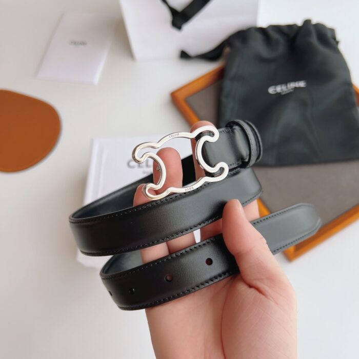 Alternative view of CELINE SMALL TRIOMPHE BLACK BELT IN NATUTAL CALFSKIN GOLD METAL 2.5CM