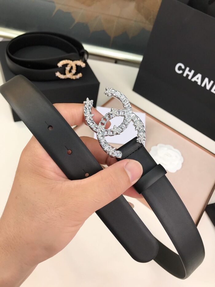Alternative view of CHANEL PEARLS CRYSTAL SLIVER BLACK BELT 28MM