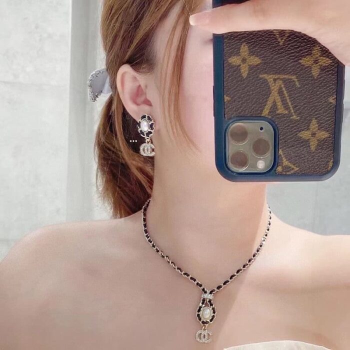 Alternative view of CHANEL CC NECKLACE