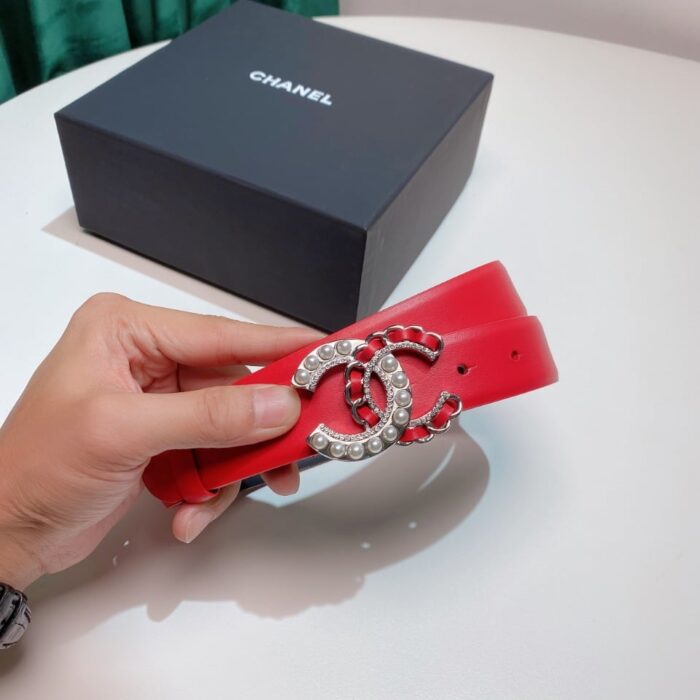 Alternative view of CHANEL BELT WITH PEARLS AND CC LOGO BELT RED 28MM