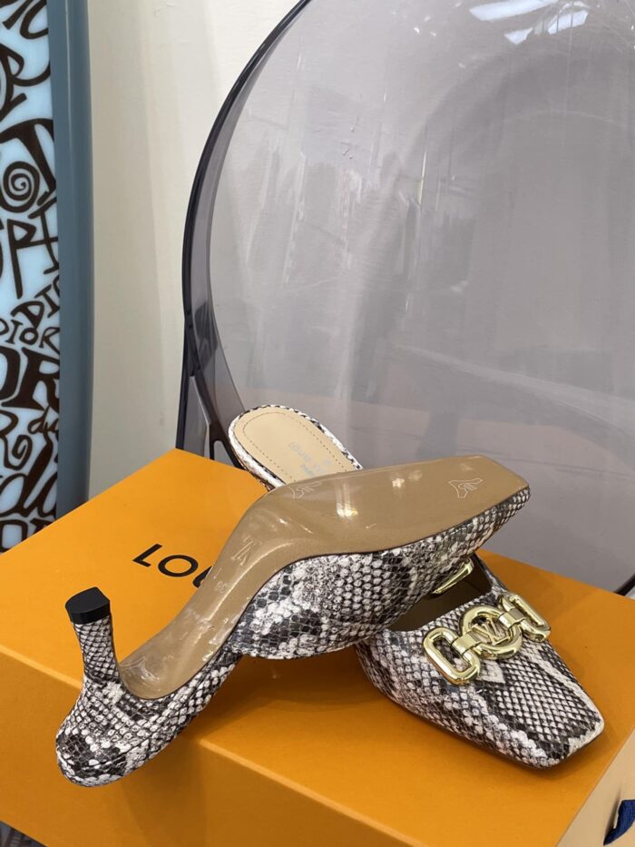 Alternative view of LOUIS VUITTON LV SQUARE TOE SNAKE PRINT PUMP