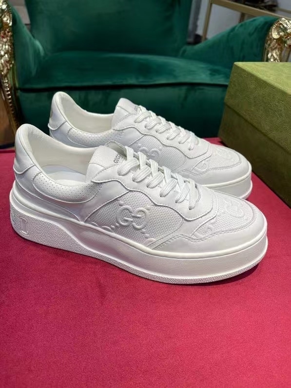 Alternative view of GUCCI GG EMBROIDED SNEAKER WHITE 669582-1XL1- 9014