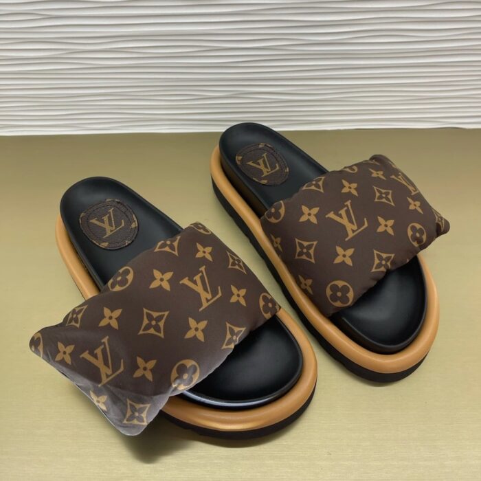 Alternative view of LOUIS VUITTON POOL PILLOW COMFORT MULE 1A98GU