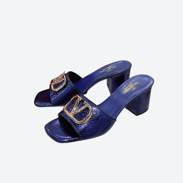 VALENTINO VLOGO SIGNATURE SQUARE TOE MIDDLE HEEL DARK BLUE SLIDE SANDAL