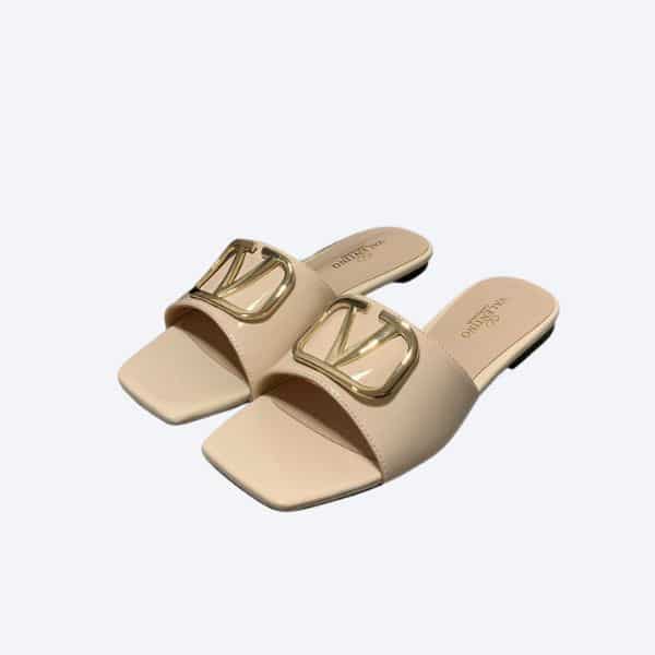 VALENTINO VLOGO SIGNATURE SQUARE TOE NUDE SLIDE SANDAL