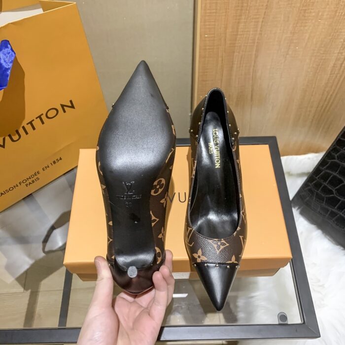 Alternative view of LOUIS VUITTON SIGNATURE PUMPS MONOGRAM BLACK
