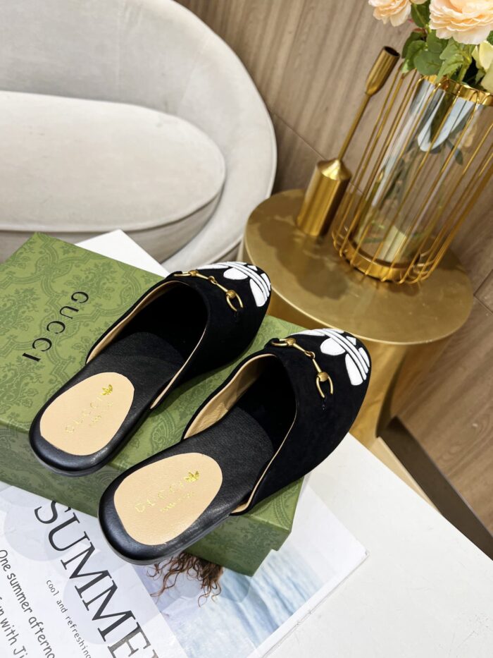 Alternative view of GUCCI X ADIDAS WOMEN'S TREFOIL SLIPPER SUEDE BLACK 702211DE8X01060