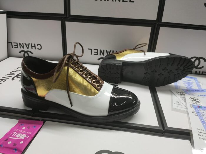 Alternative view of CHANEL UNIFORM CC LOGO OXFORD DERBY CAP TOE BLACK LEATHER SHOES