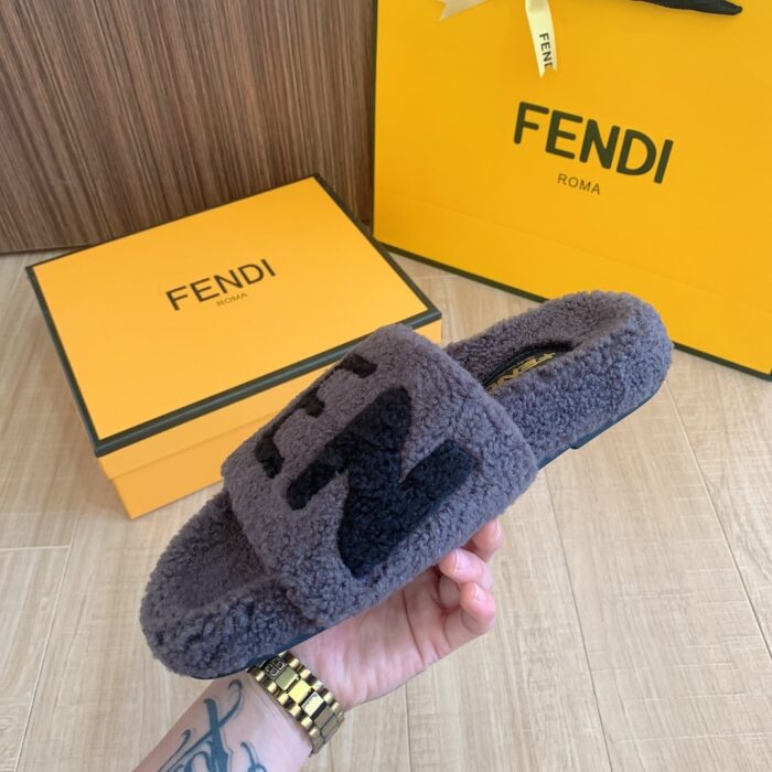 Alternative view of FENDI FLEECE BLACK TEXT SLIPPERS GREY