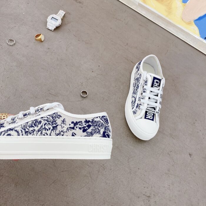 Alternative view of DIOR WALK'N' SNEAKER TOILE DE JOUY EMBROIDERED COTTON BLUE KCK211TJES68B