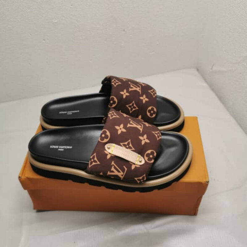 Alternative view of Louis Vuitton Pool Pillow Flat Comfort Mule Cacao Brown 1Aaebx