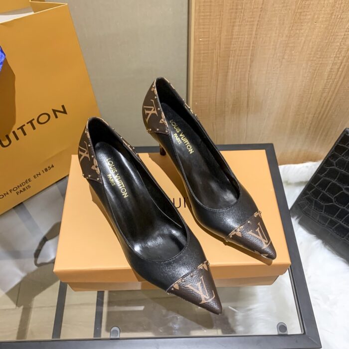 Alternative view of LOUIS VUITTON MADELEINE PUMPS MONOGRAM BLACK