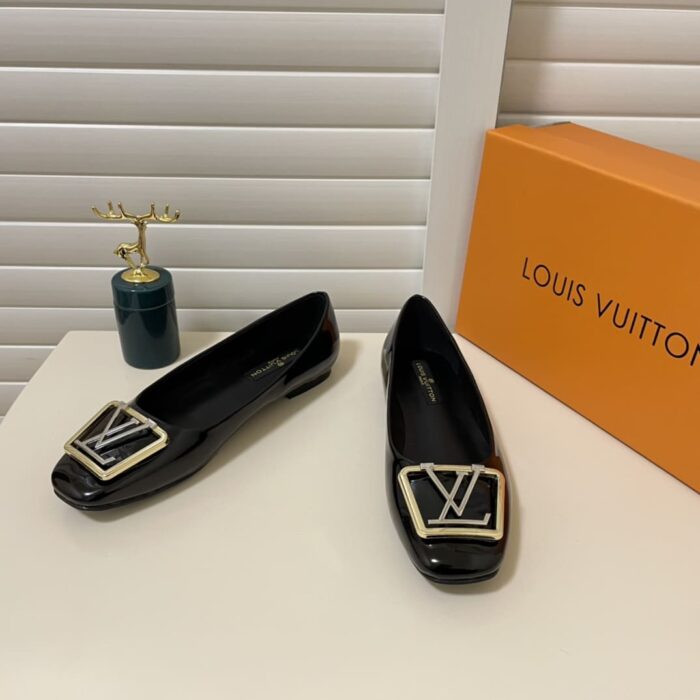 Alternative view of LOUIS VUITTON LV LOGO BLACK BALLERINA