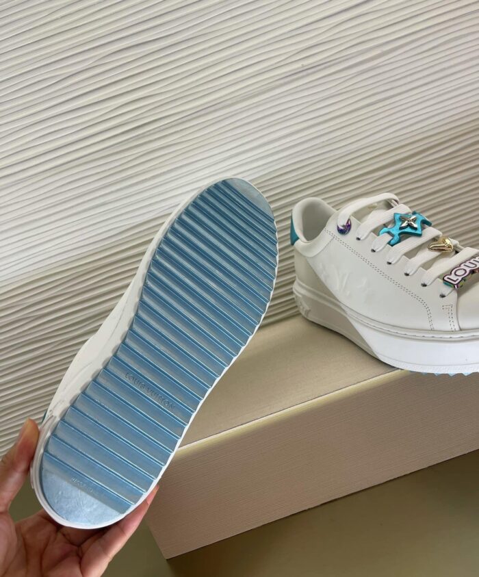 Alternative view of LOUIS VUITTON TIME OUT SNEAKER LIGHT BLUE 1AADNP