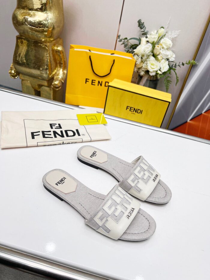 Alternative view of FENDI SIGNATURE CANVAS LEATHER SLIDES WHITE 8R8337AJZUF1HHL