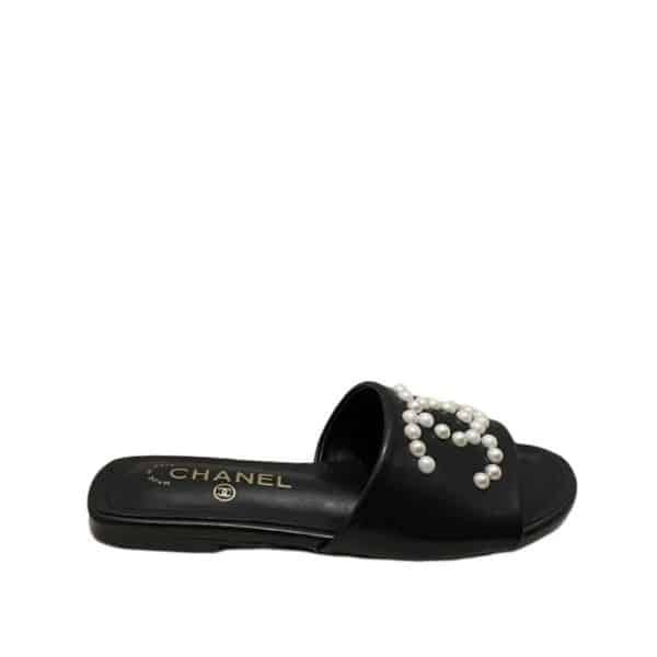 CHANEL CC PEARL SLIPPERS BLACK