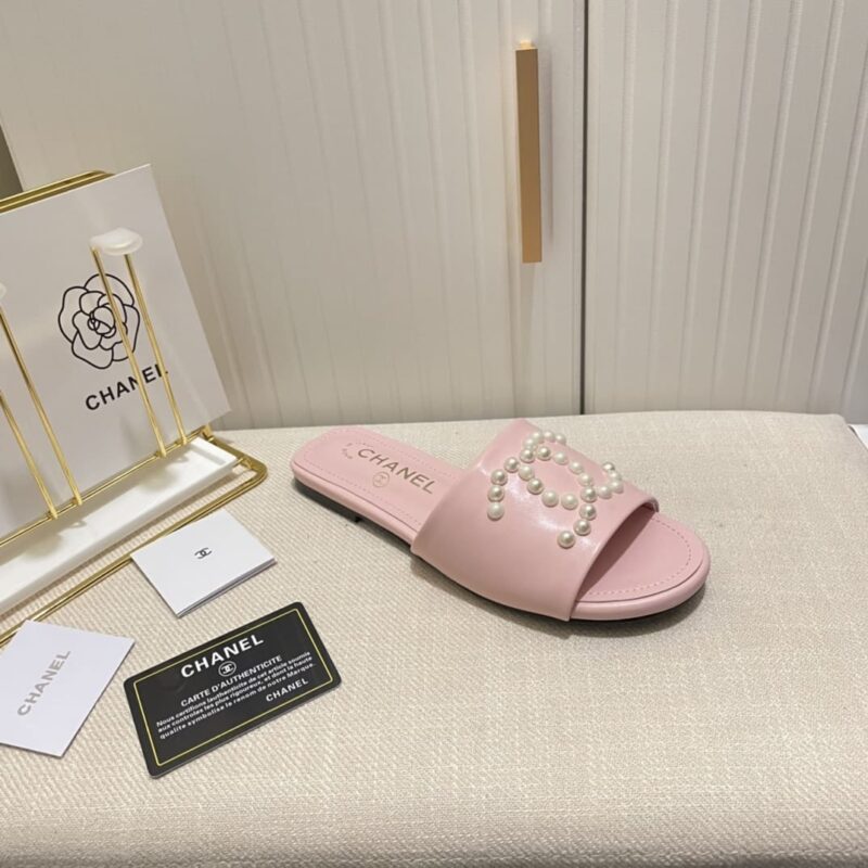 Alternative view of CHANEL CC PEARL SLIPPERS LIGHT PINK
