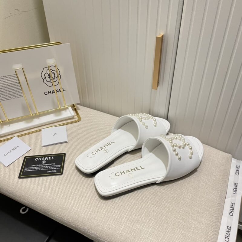 Alternative view of CHANEL CC PEARL SLIPPERS WHITE