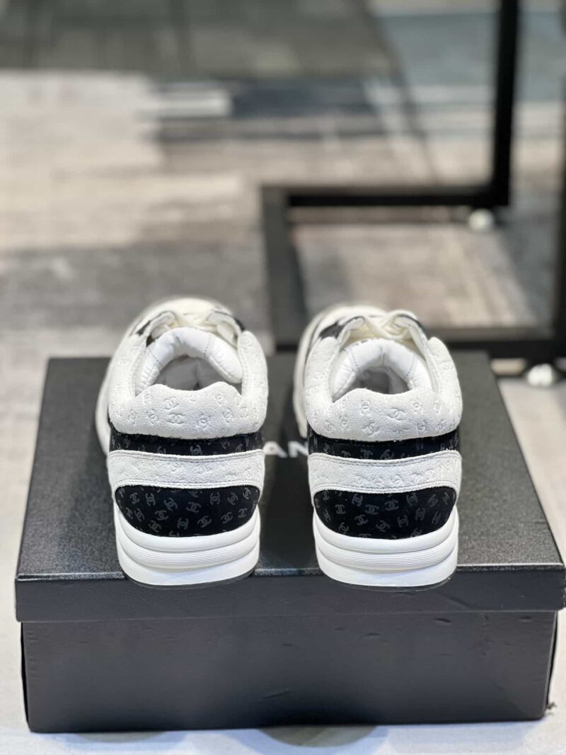 Alternative view of CHANEL CC EMBOSSED LOGO SUEDE WHITE BLACK G39230 X56689 K4719