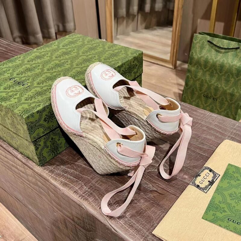 Alternative view of GUCCI GG CANVAS WEDGE ESPADRILLES PINK