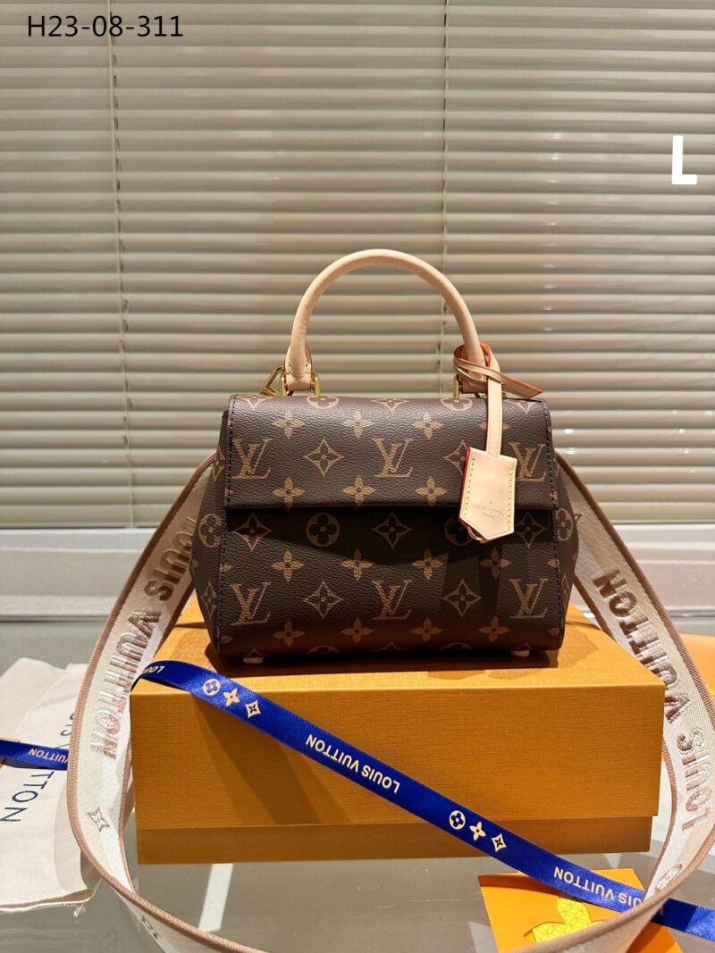 Alternative view of LOUIS VUITTON CLUNY MINI MONOGRAM CANVAS 20CM M46055