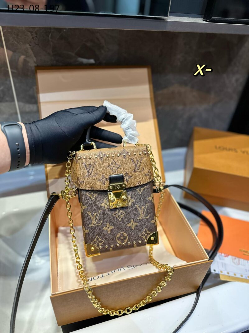 Alternative view of LOUIS VUITTON CAMERA BOX BROWN 17CM M82465