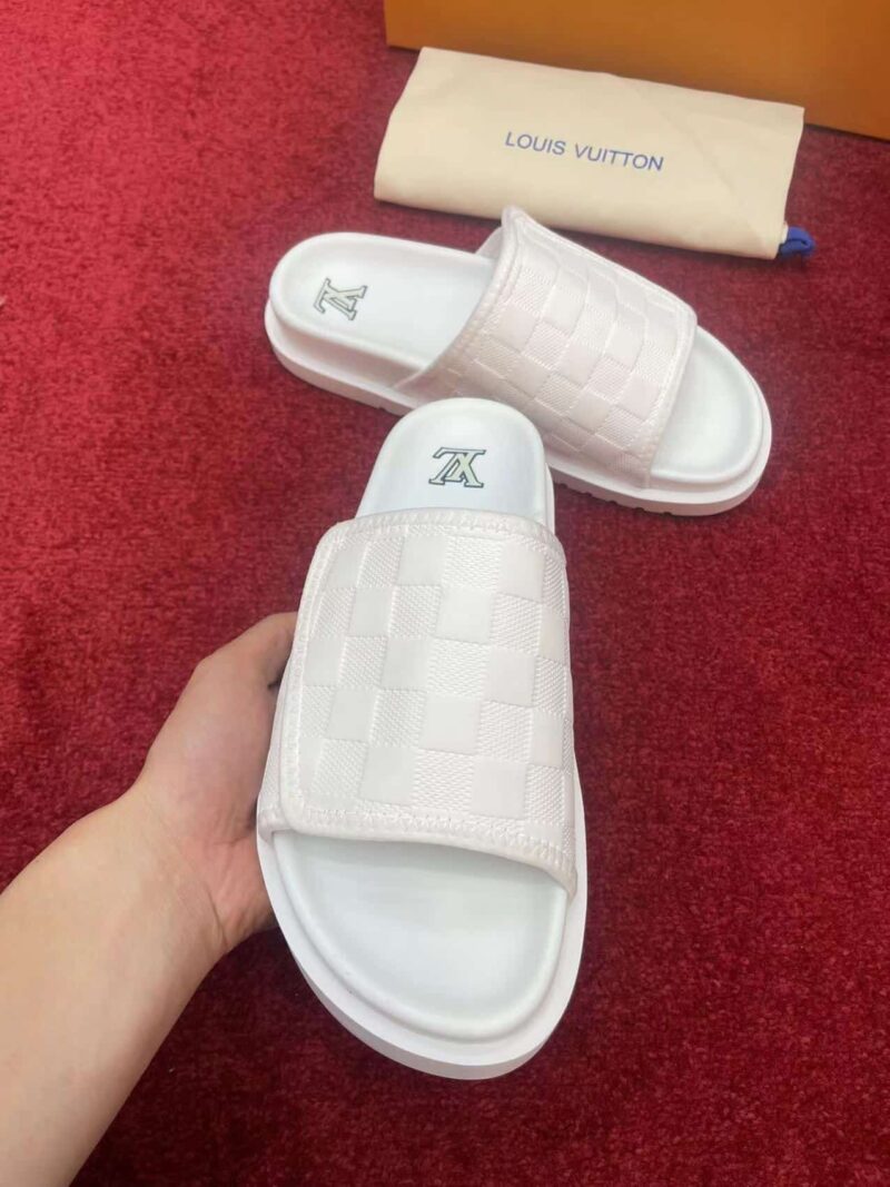 Alternative view of LOUIS VUITTON DAMIER FLAT SLIDES WHITE