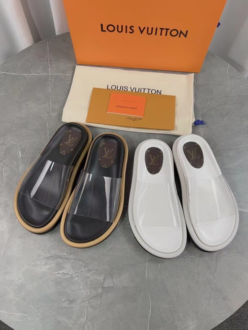 Alternative view of LOUIS VUITTON TRANSPARENT SLIPPERS WHITE