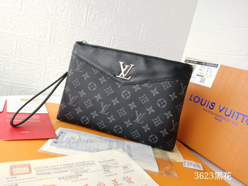 Alternative view of LOUIS VUITTON POCHETTE MONOGRAM CANVAS BLACK 27CM
