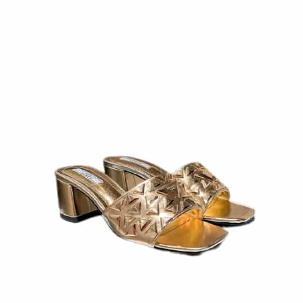 PRADA CIABATTE SPAZZOLATO BORCHIE SANDALS GOLD
