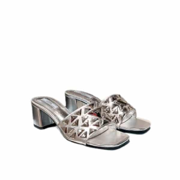 PRADA CIABATTE SPAZZOLATO BORCHIE SANDALS SILVER