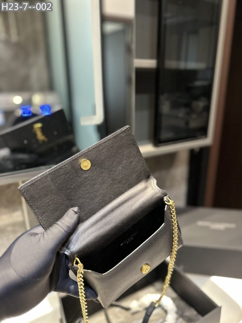 Alternative view of SAINT LAURENT UPTOWN YSL PLAQUE GRAINED LEATHER 18CM